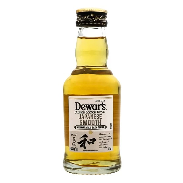 Dewar's 8 Años Japanese Smooth Volumen 70cl 3 Dewar's 8 Años Japanese Smooth Volumen 70cl